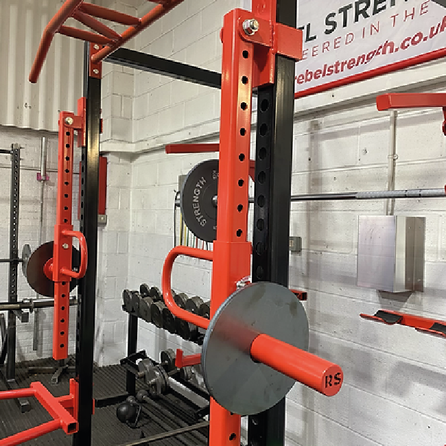 Jammer arms for power rack outlet